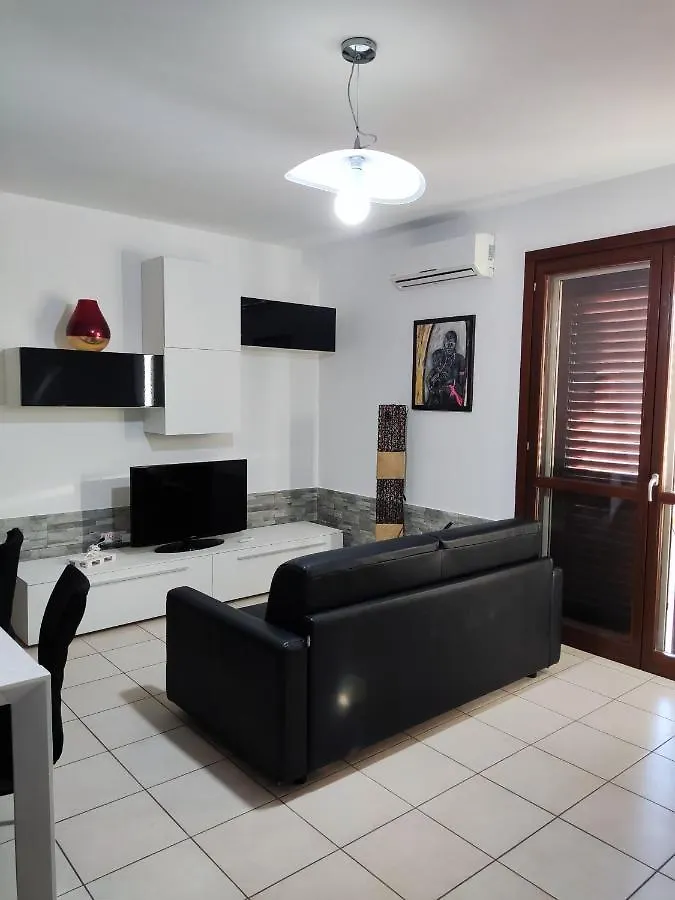 Vico Stazione Apartment Uta
