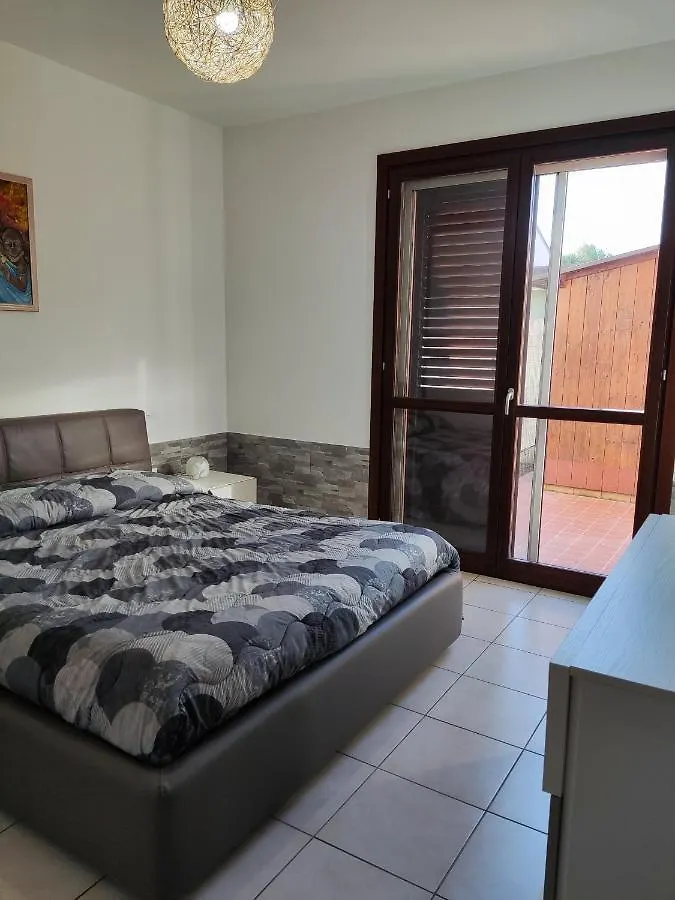 Vico Stazione Apartment Uta
