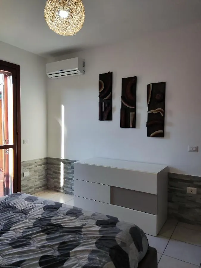 Vico Stazione Apartment Uta