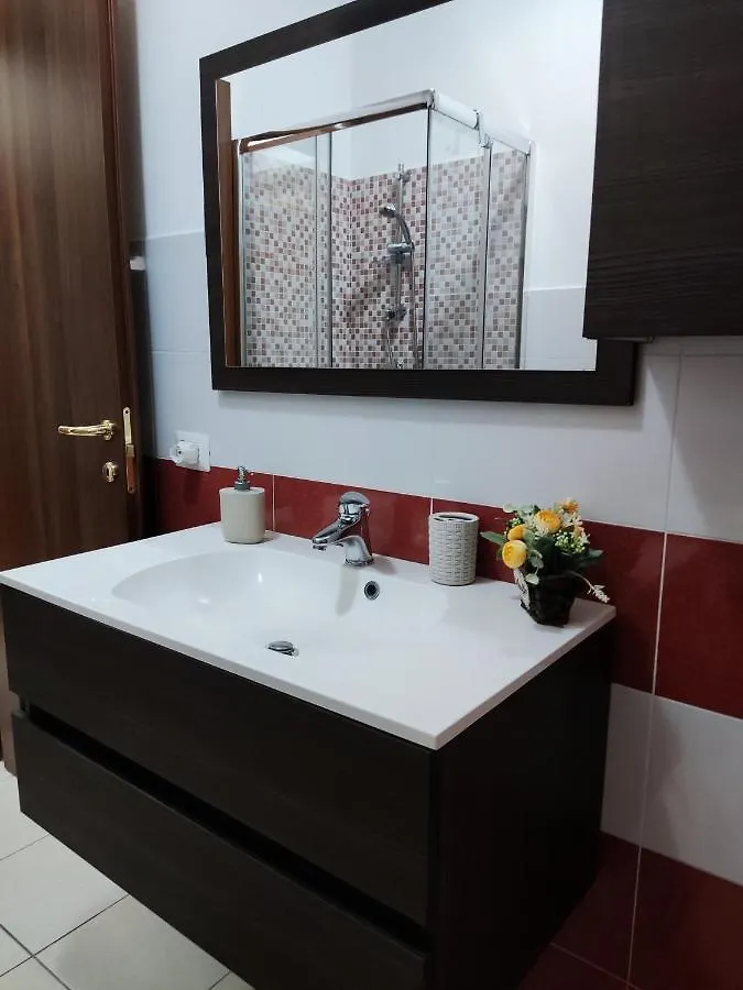 Vico Stazione Apartment Uta